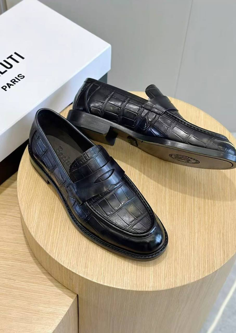 Лоферы Berluti