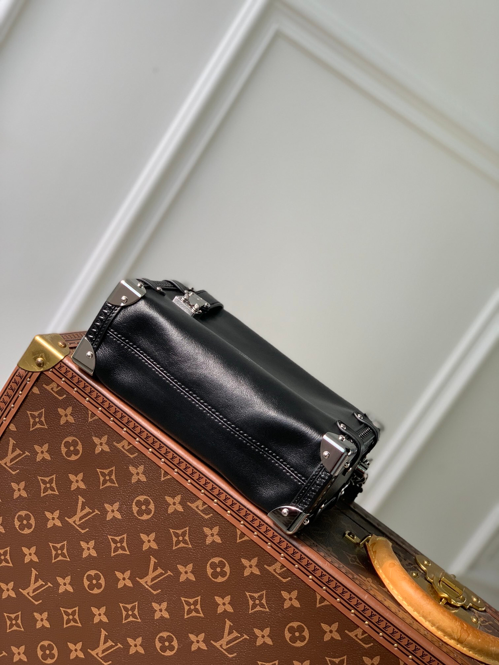 Louis Vuitton Side Trunk MM