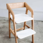 Растущий стул: натуральный дуб, белое сиденье