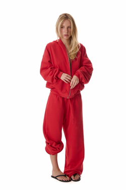 RED PANTS CLUB ESME