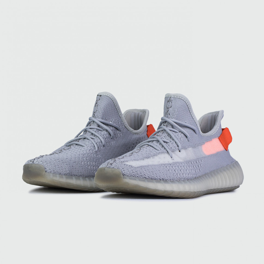 кроссовки Adidas Yeezy 350 boost v2 Tail Light Wmns