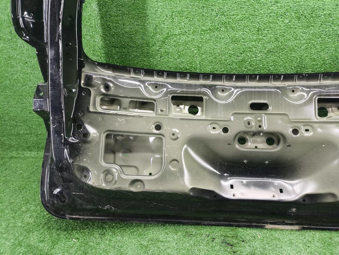 Крышка багажника Lixiang L9 (2022-н.в.)