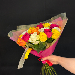 Букет из микса 25 кенийских роз