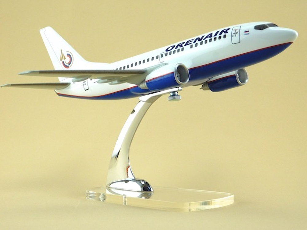 Модель самолета Boeing 737-500 (М1:100, Orenair)