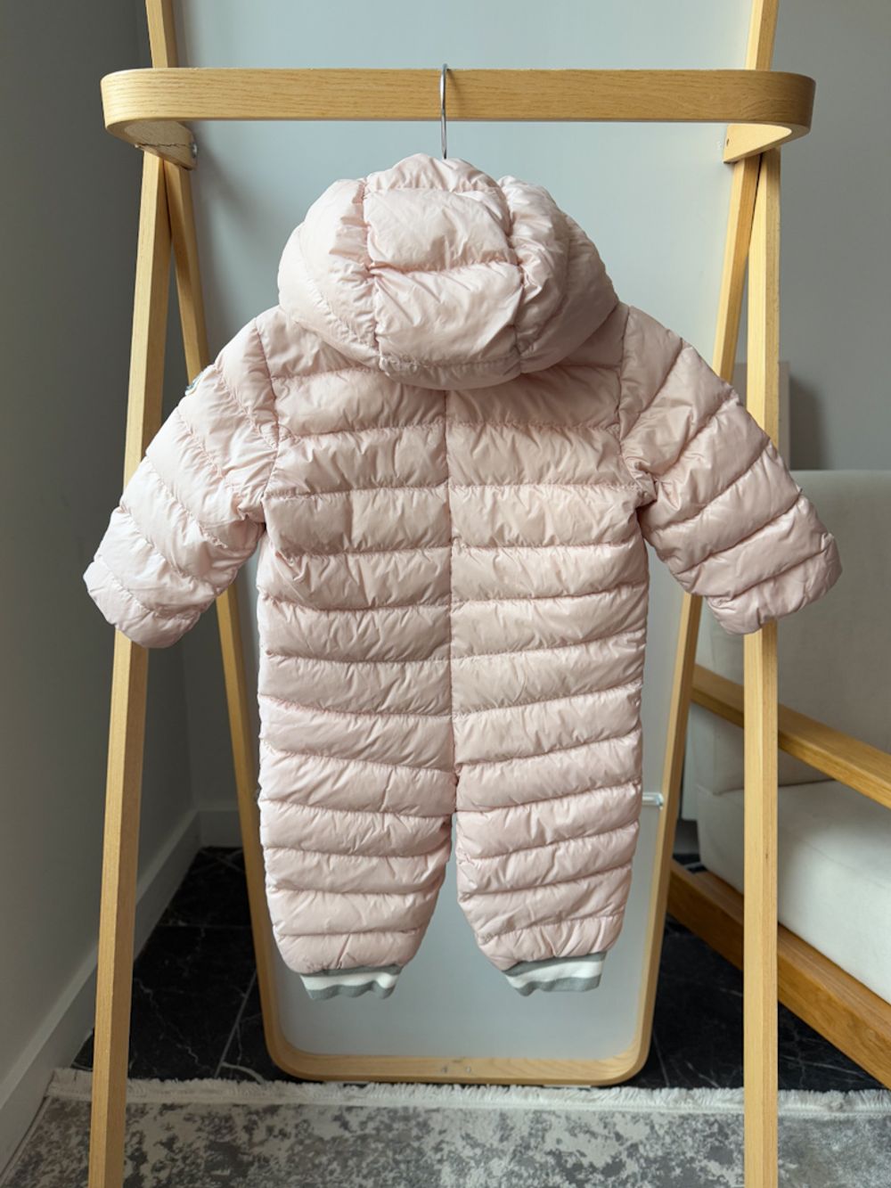 Пуховый комбинезон Moncler, 68