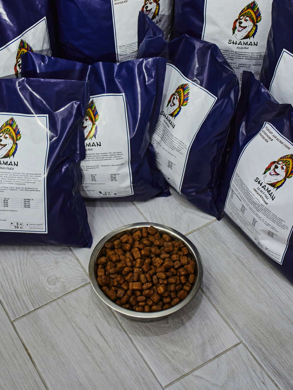 Сухой корм для собак "Shaman" Телятина/рыба 3 кг; крупные гранулы; класс Холистик