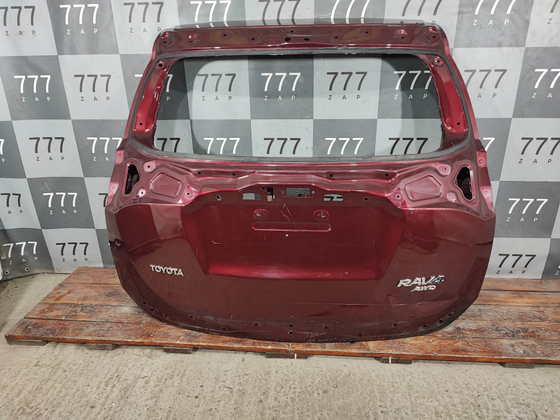 Крышка багажника Toyota RAV4 IV (XA40) 15-19 Б/У Оригинал 670050R270