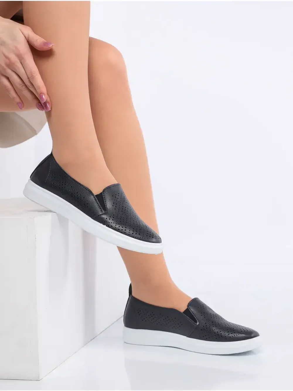 Мокасины летние с перфорацией