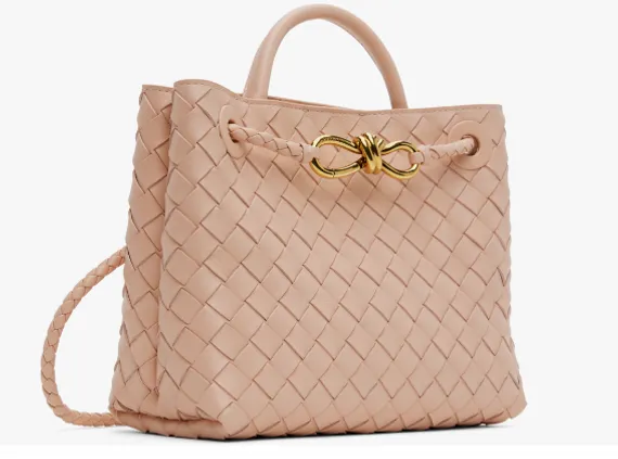 Сумка Bottega Veneta Andiamo розовый