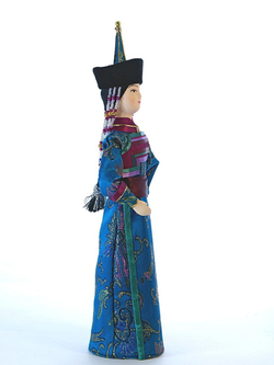 Кукла коллекционная Тувинский женский костюм