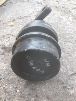 Каток поддерживающий JCB JS220 CASE CX210 ITR (Италия)