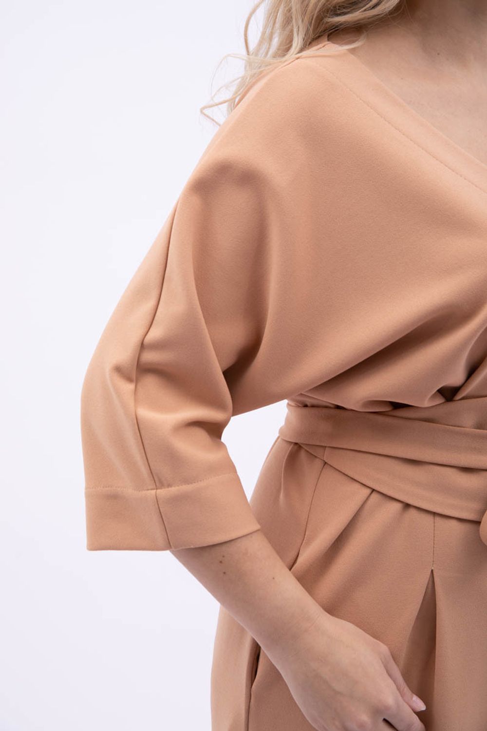 Платье П4-4589/17 Wisell (Акция)