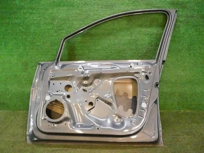 Дверь передняя правая VW Golf 7 (2012-2020)