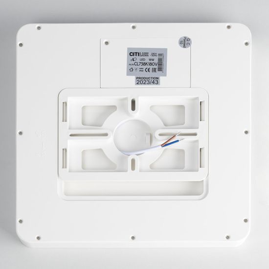 CL738K180V Бейсик Белый Св-к Накл. LED 18W*Мульти