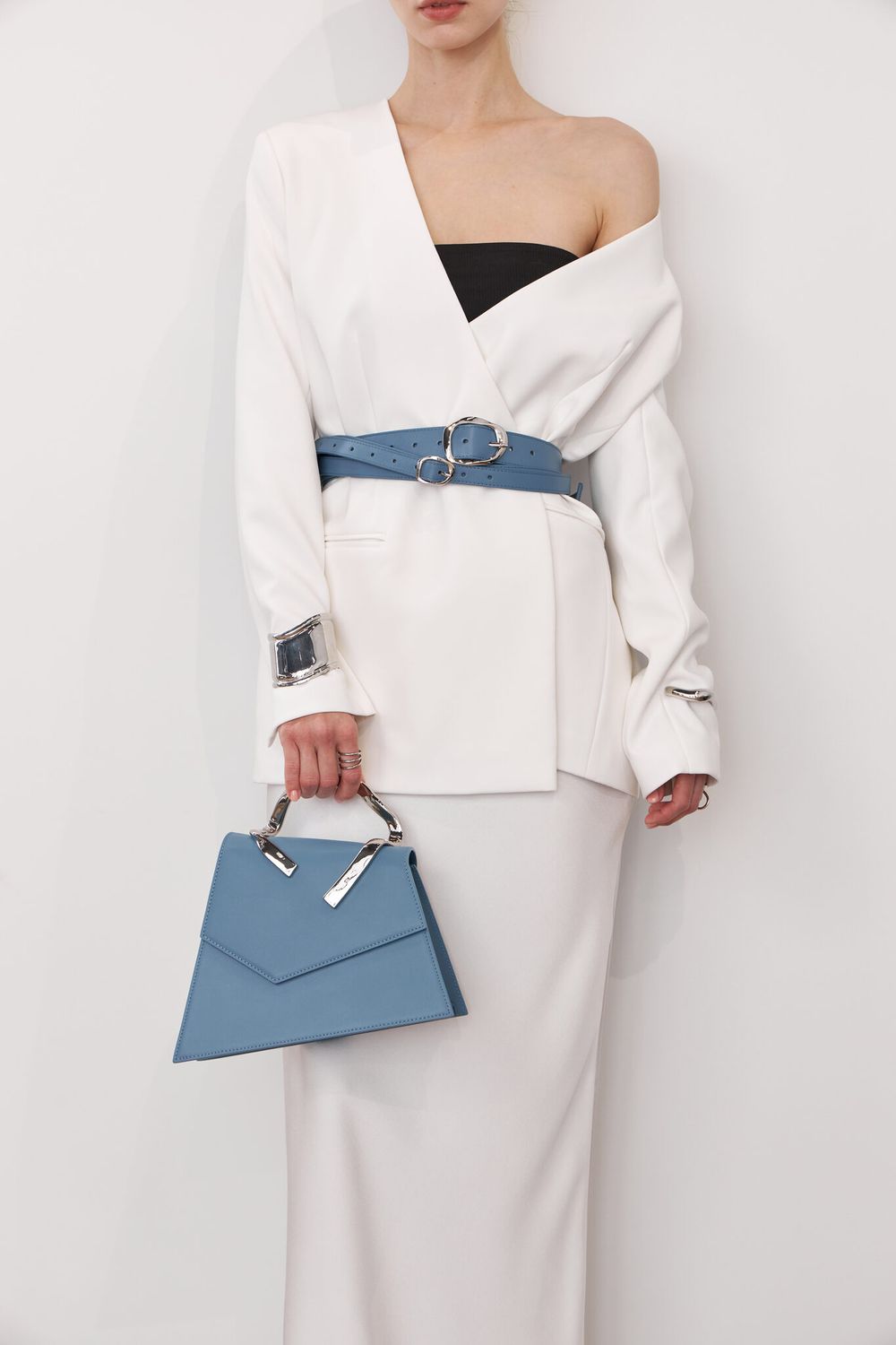 БАЗОВЫЙ ТОНКИЙ РЕМЕНЬ С МЯТОЙ ПРЯЖКОЙ BLUE