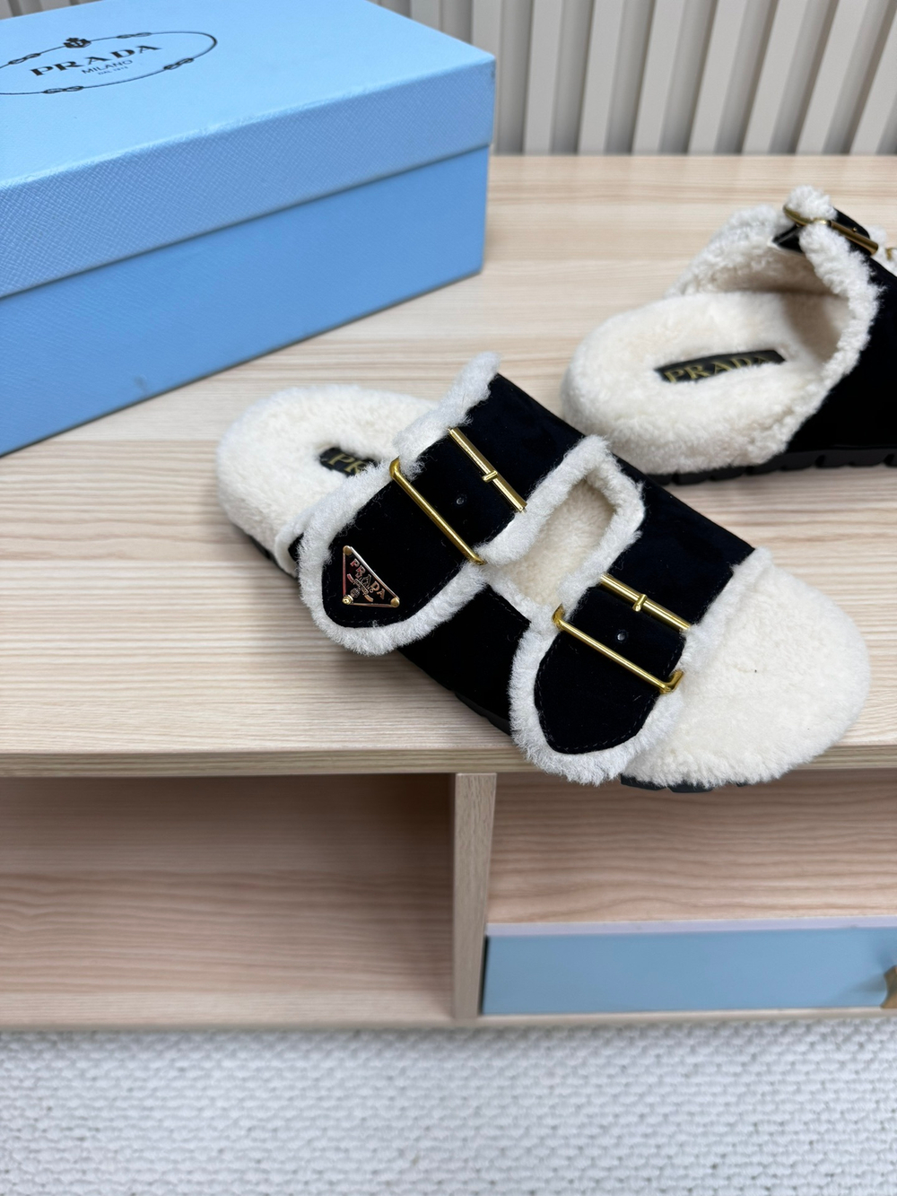 Prada Slides