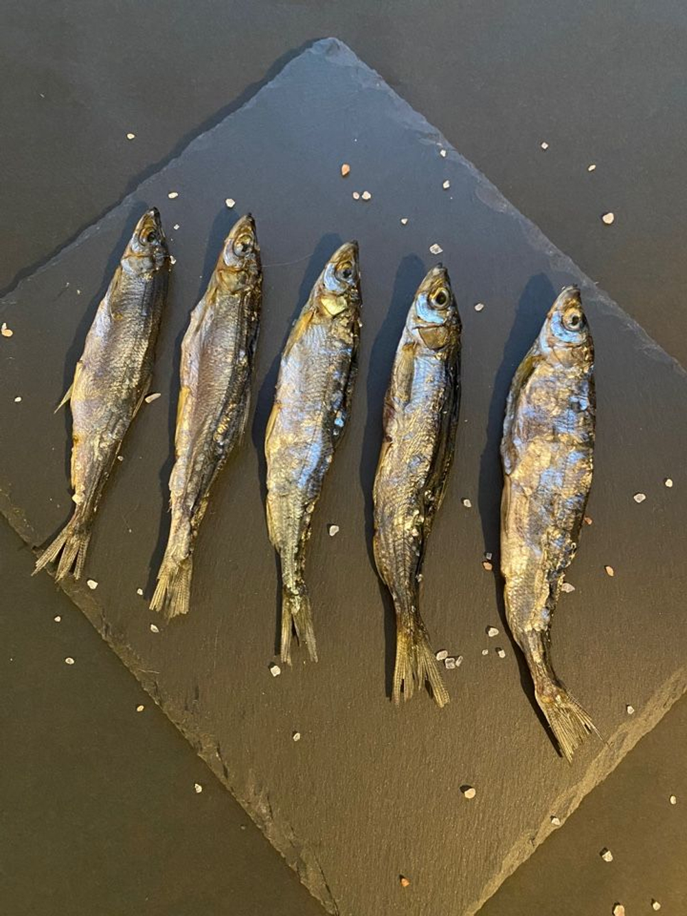 Ряпушка вяленая с икрой, слабосоленая, 100 грамм, Ладожское озеро