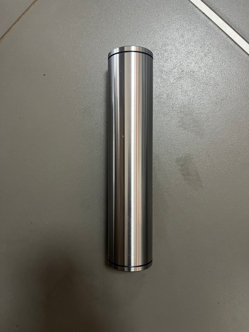 Палец верхний опор аутригера 811/90587, 811/70108 MPG