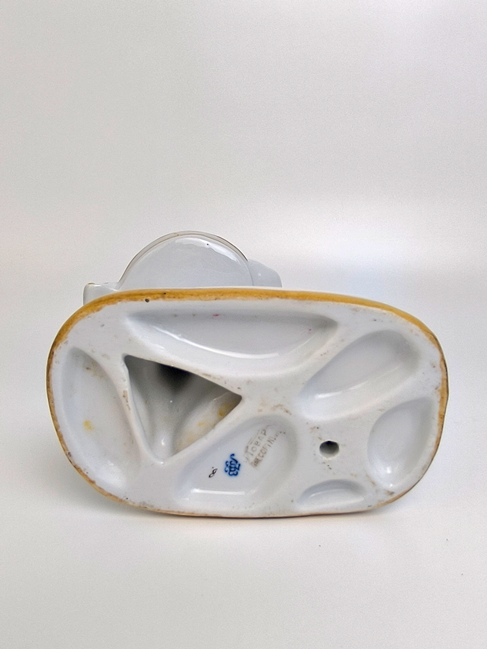 Фарфоровая статуэтка "Юный Пушкин" ЛФЗ