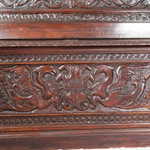 Дубовая скамья