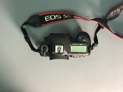 Canon 5D Mark IV Body 44.000 кадров