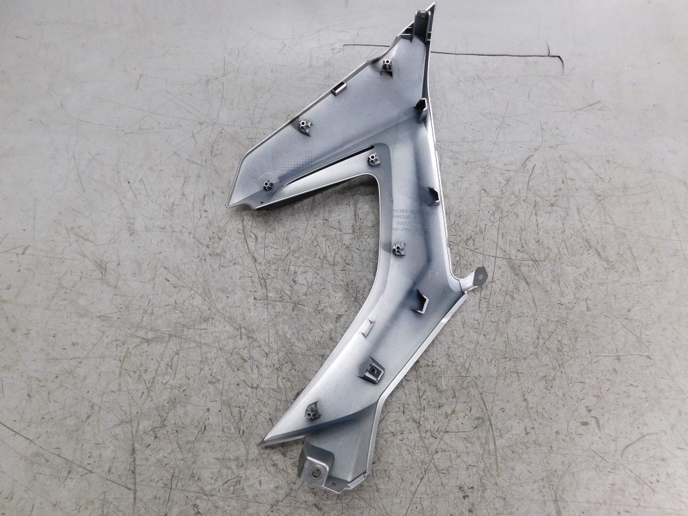 Пластик боковой правый Honda NC700X RC63 64385-MGS-D300