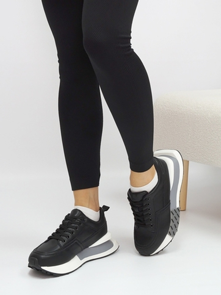 Кроссовки женские демисезонные