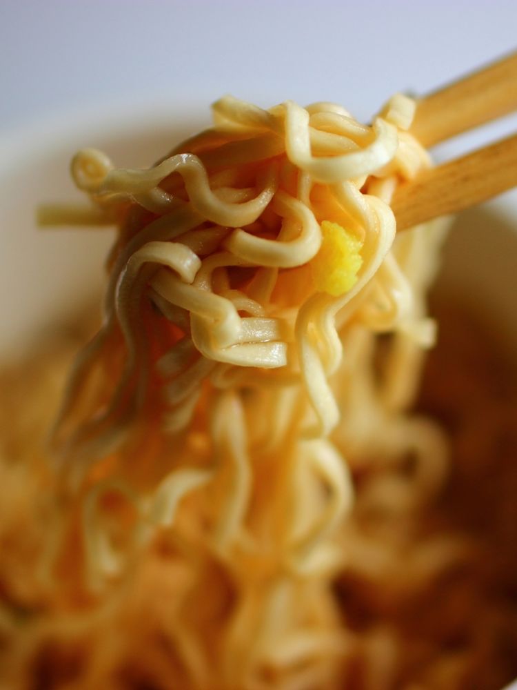 Лапша быстрого приготовления Big Bon WOK Ми Горенг 85 г