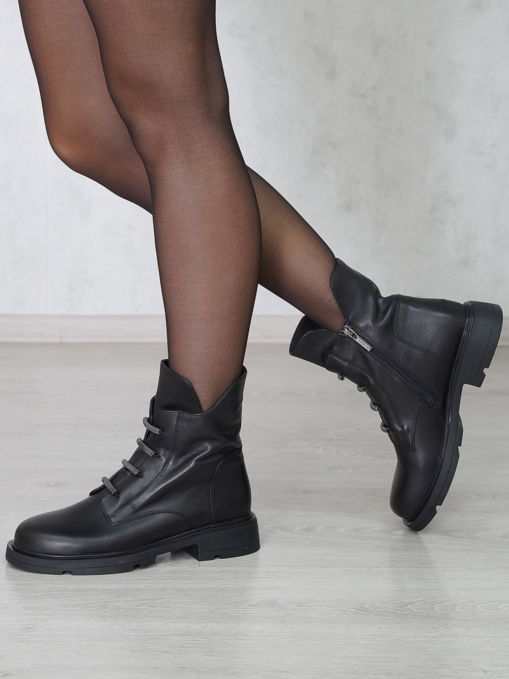 Ботинки женские демисезонные