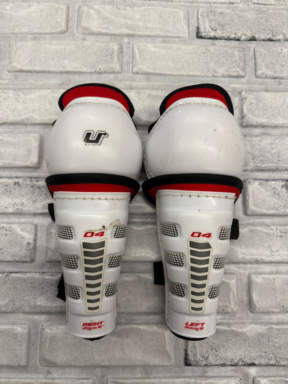 CCM u+ 08 YTH 8"