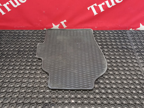 Коврик салона правый