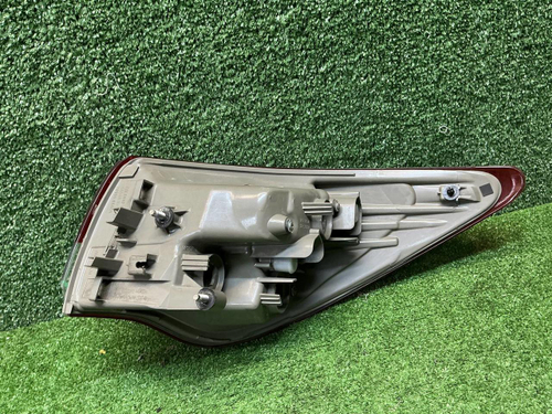 Фонарь левый внешний Nissan Almera G15 (2012-2018)