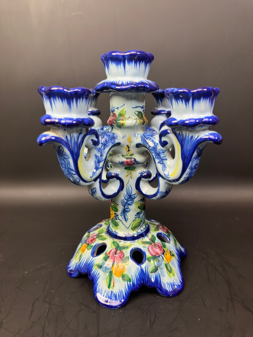 Португальский подсвечник