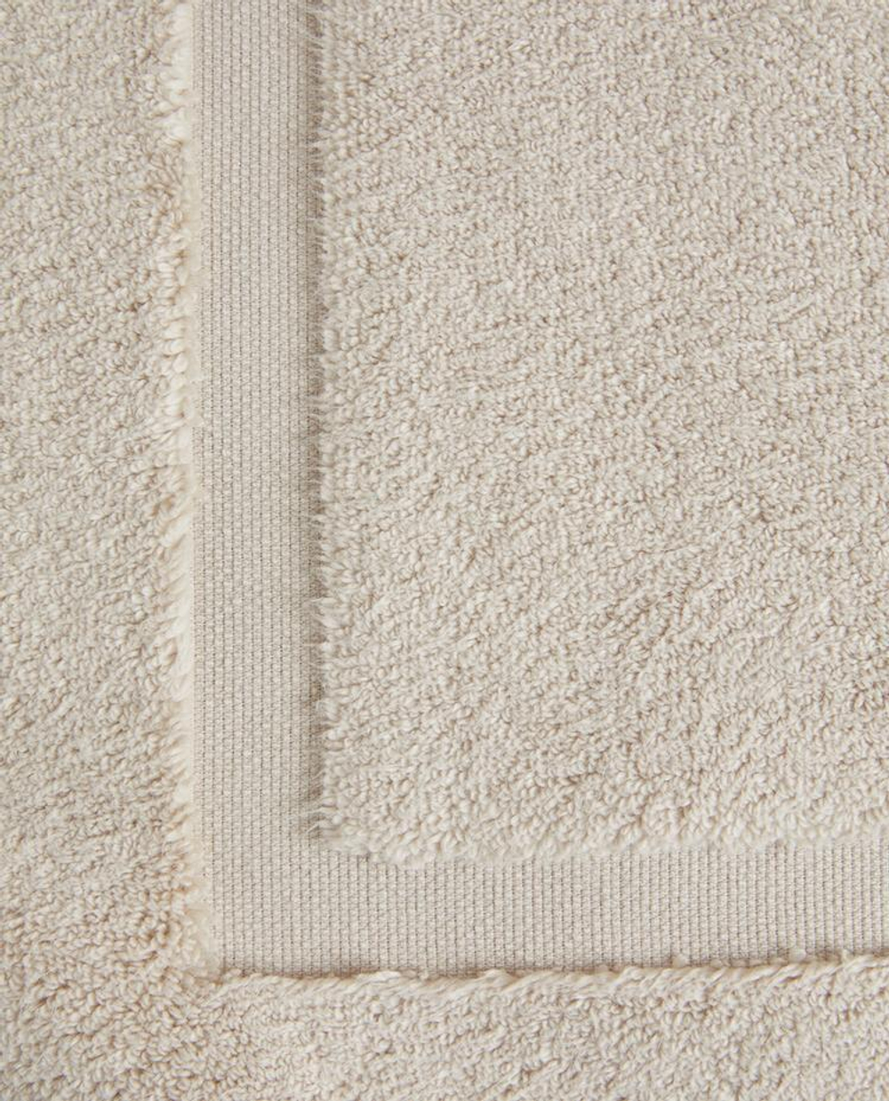 ZARA HOME КОВРИК ДЛЯ ВАННОЙ ИЗ МЯГКОЙ ТКАНИ, ПЕСОЧНЫЙ