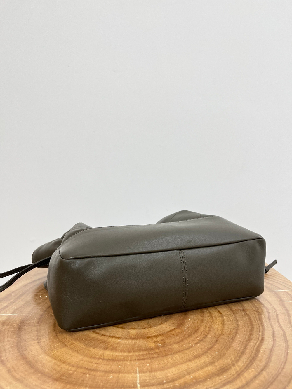 SMALL JAMIE SHOPPING ИЗ КОЖИ ЯГНЕНКА