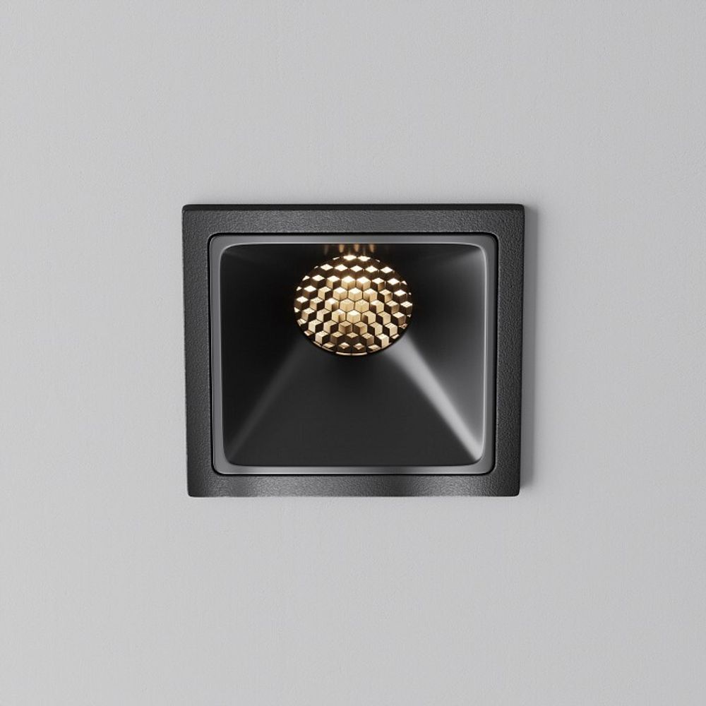 Встраиваемый светильник Maytoni Alfa LED DL043-01-10W3K-SQ-B-1