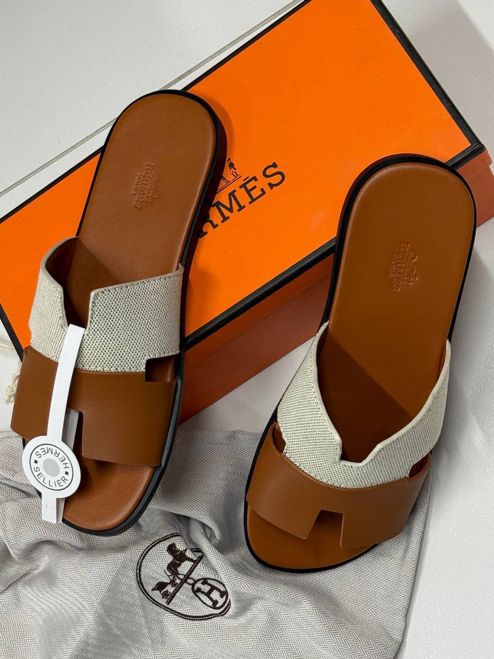 Шлепанцы Hermes