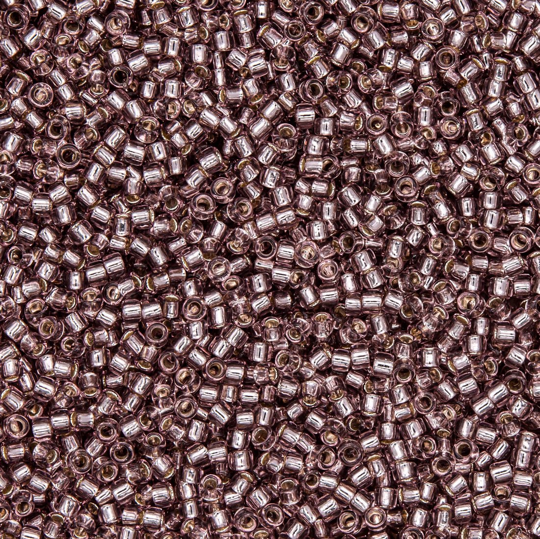 Японский бисер TOHO Round 15/0 (№26), с внутренним серебрением, прозрачный