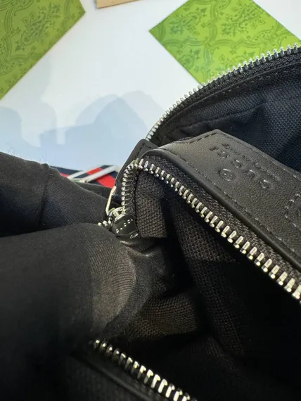 Сумка-мессенджер GUCCI SMALL GG CROSSBODY BAG