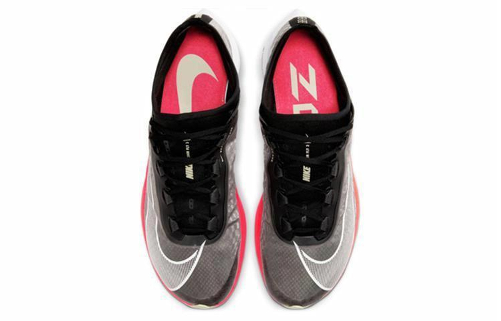 Кроссовки Nike Zoom Fly 3