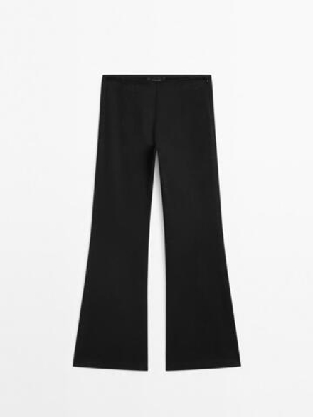 Massimo Dutti Расклешенные брюки со средней посадкой, черный