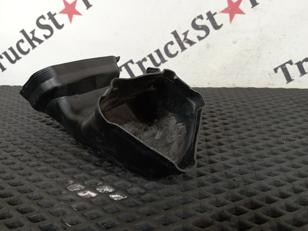 Воздуховод отопителя 2020г