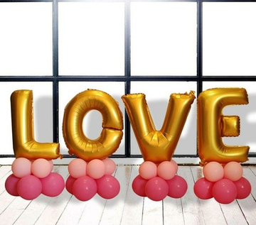 Стойка-слово "LOVE" золото 102 см