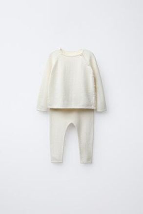 Комплекты ZARA