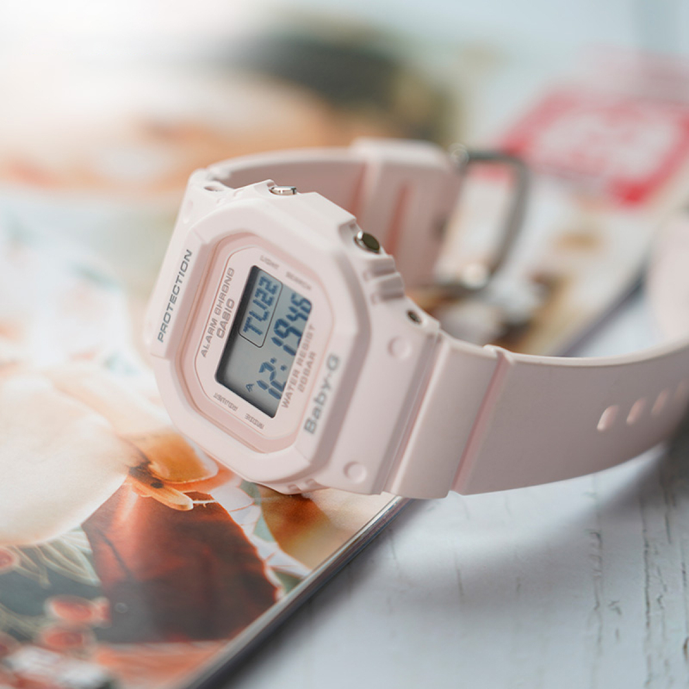 Часы CASIO BABY-G BGD-560-4, BGD-560-4