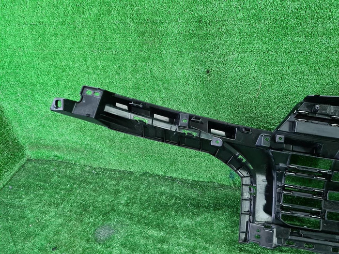 Решетка радиатора Chery Tiggo 8 (2022-н.в.)