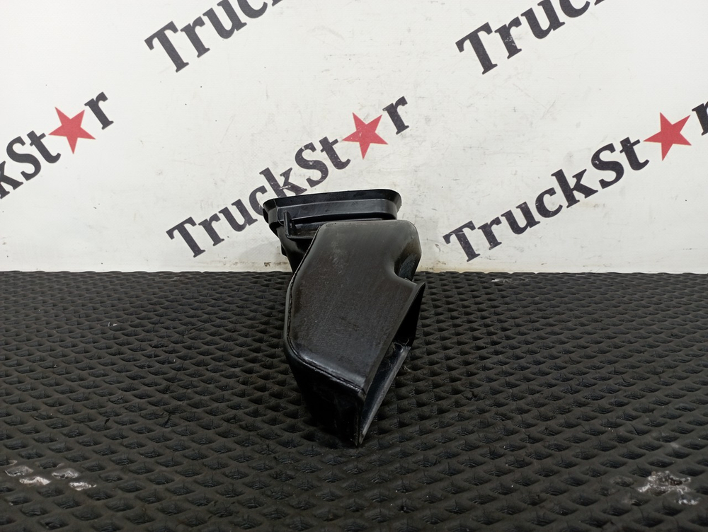 Воздуховод отопителя 2020г