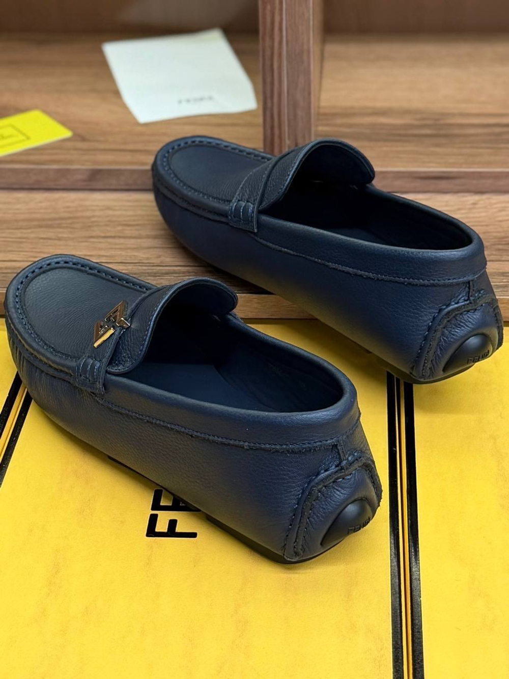 Мокасины Fendi