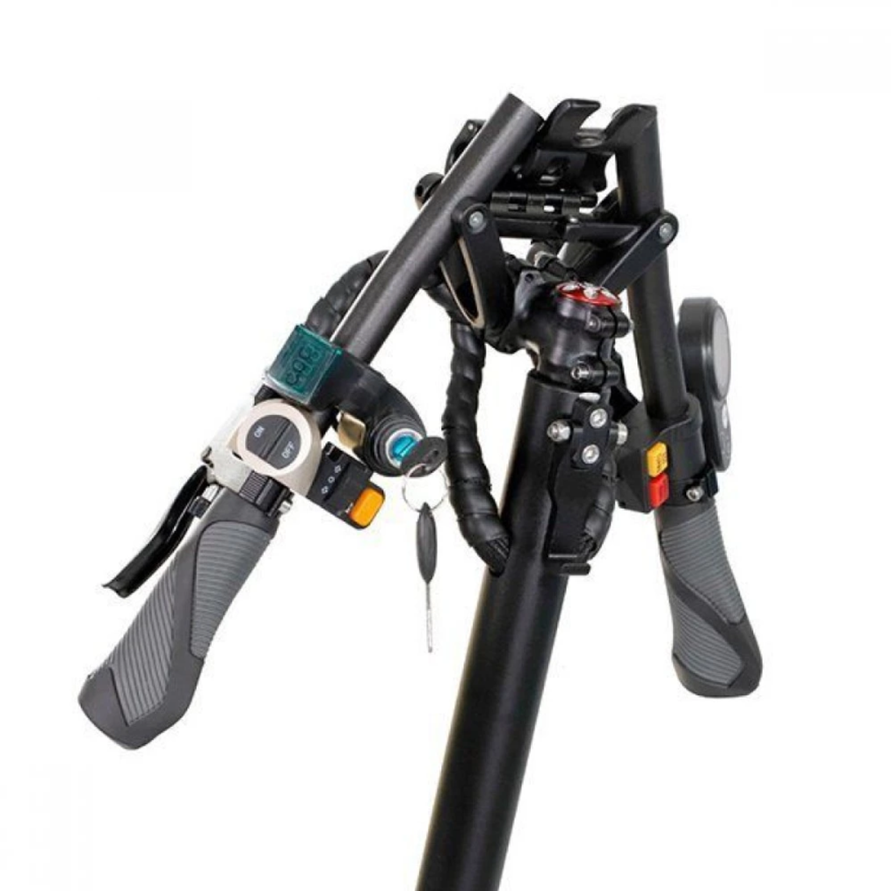 Электросамокат ULTRON X3 6000W (60V/32AH)