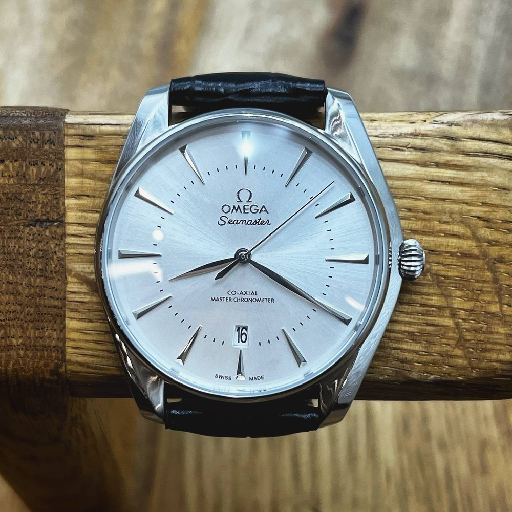 Часы Omega